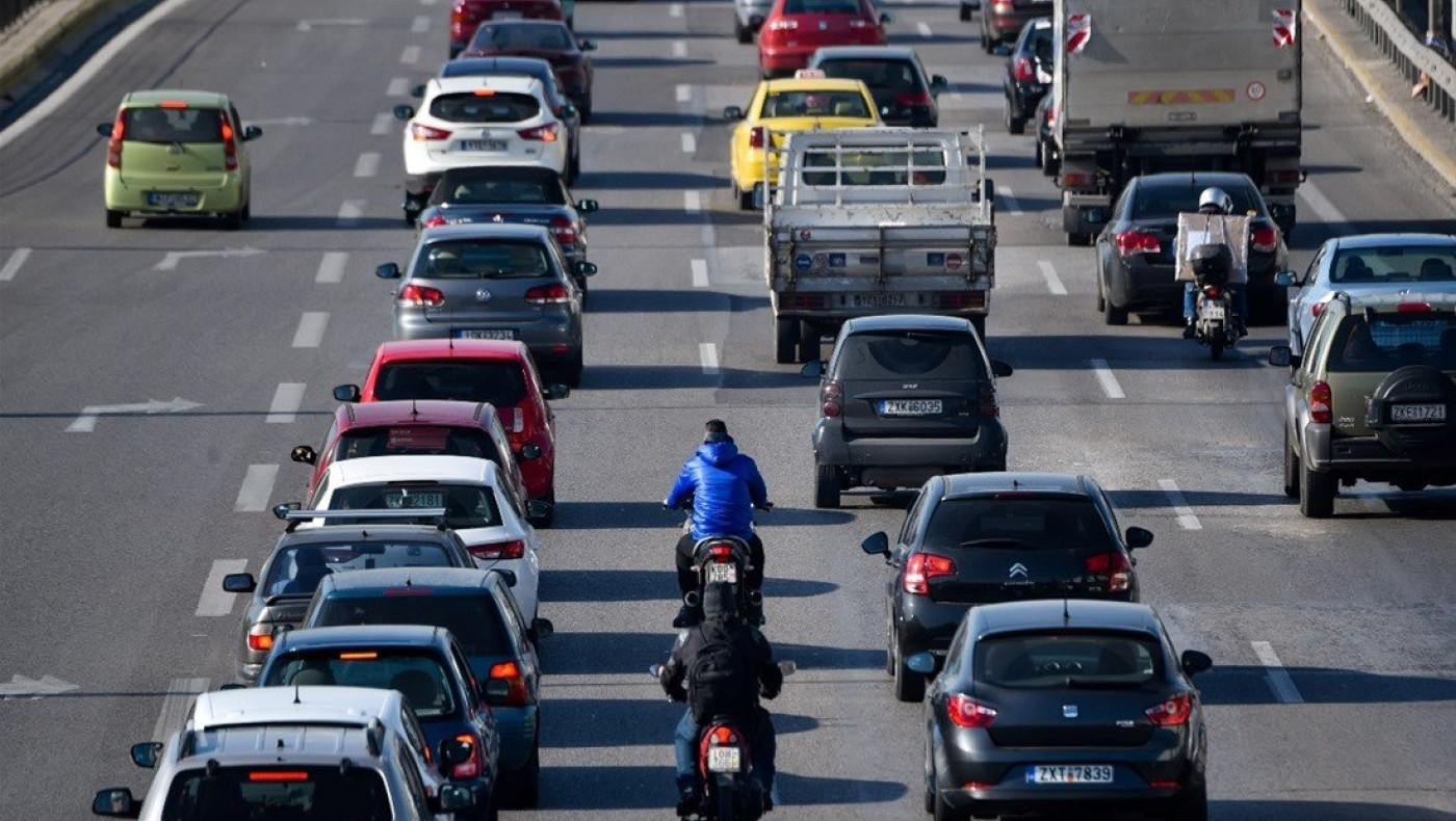 Χαλκιδική: Απίστευτη φωτογραφία με υπερφορτωμένο αυτοκίνητο!