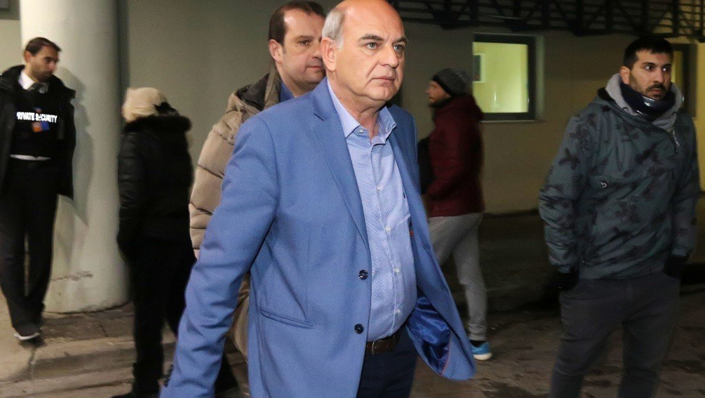 Τώρα πάλι δεν τον θέλει ο Ολυμπιακός: «Να παραιτηθεί ο Γραμμένος»