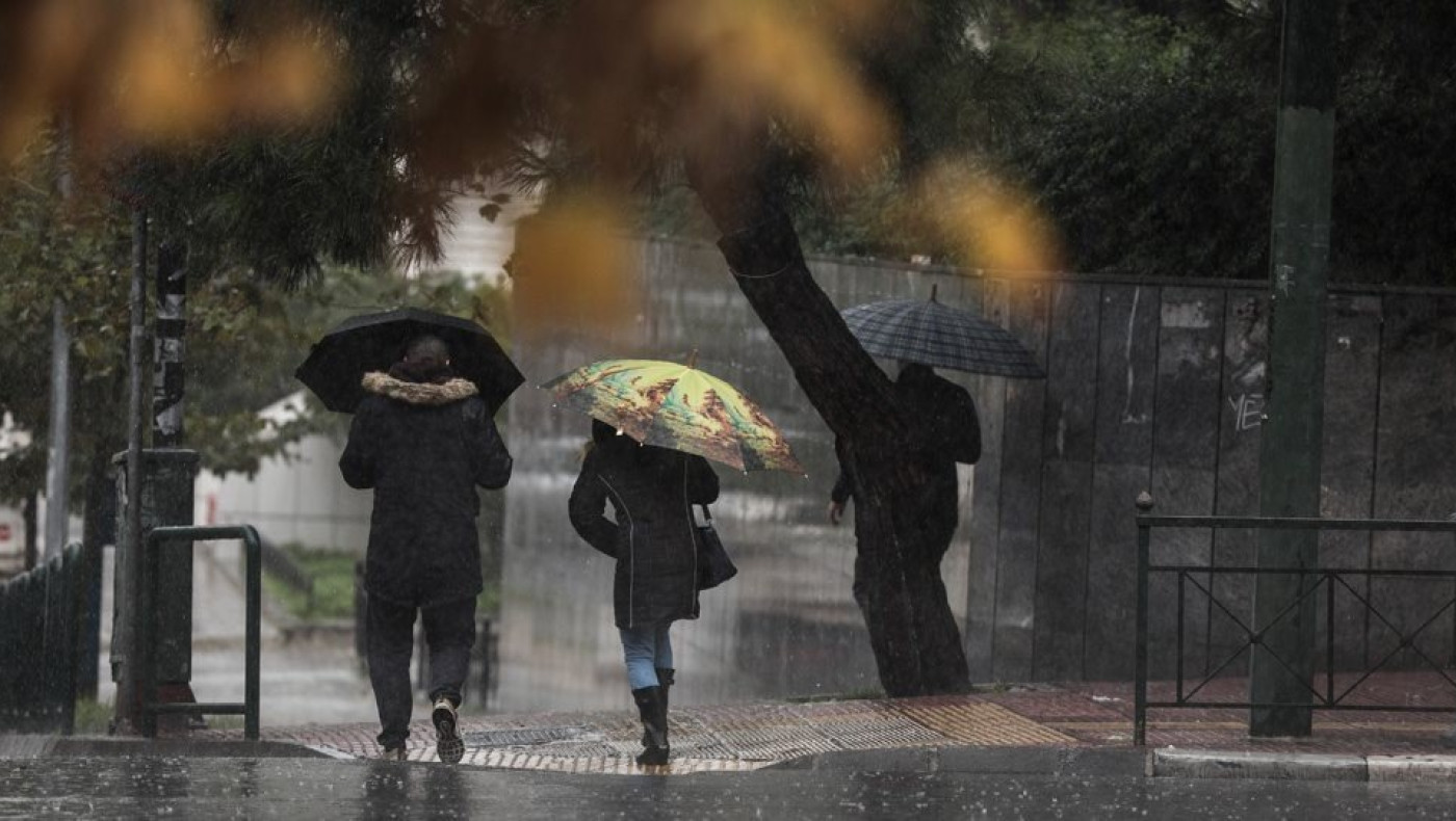Κακοκαιρία στα Βόρεια με καταιγίδες και χαλάζι