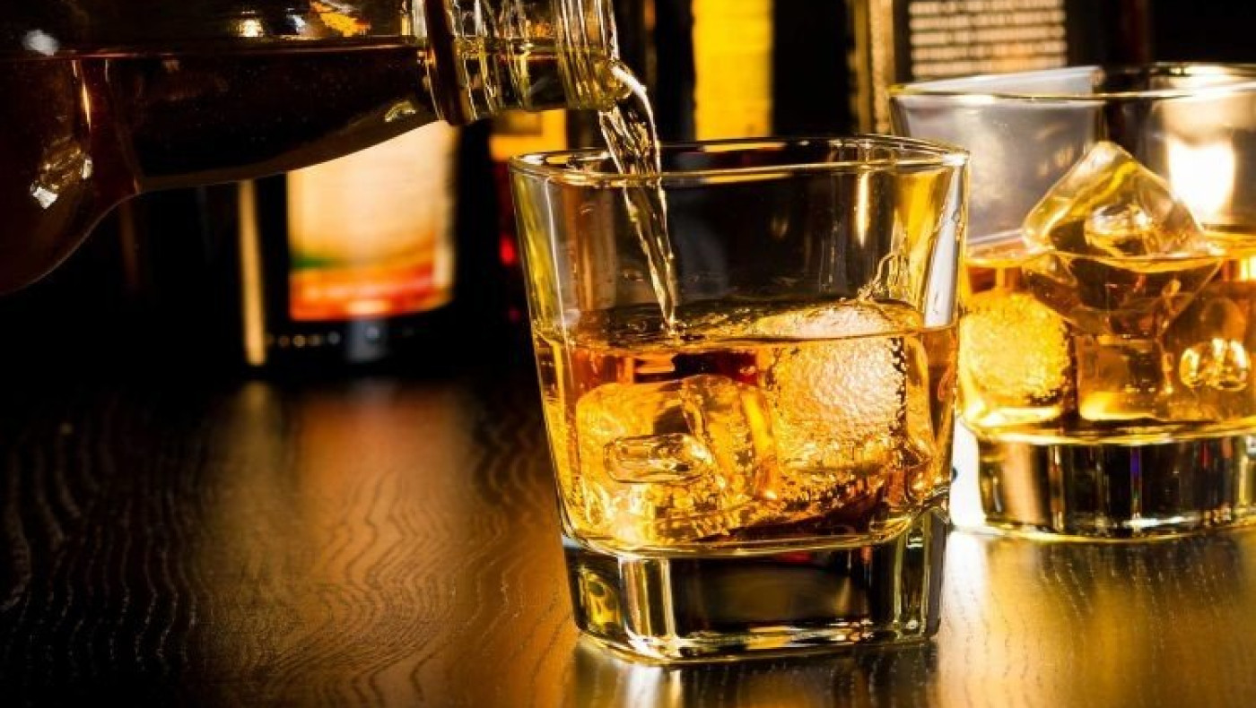 Η σχολική εκδρομή κατέληξε στο... νοσοκομείο-Ανήλικοι κατανάλωσαν μεγάλη ποσότητα αλκοόλ