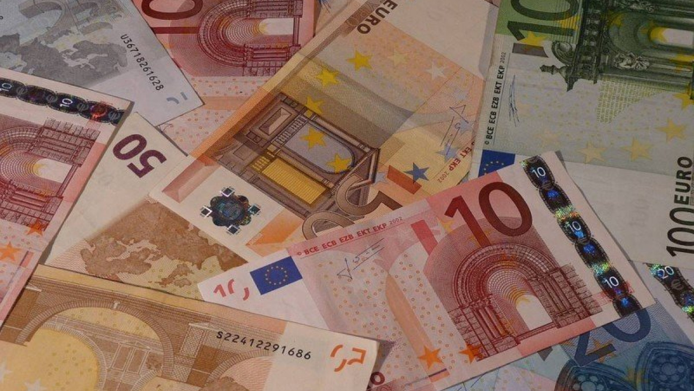 Χάνουν χρήματα από επίδομα αδείας και Δώρο Χριστουγέννων εργαζόμενοι
