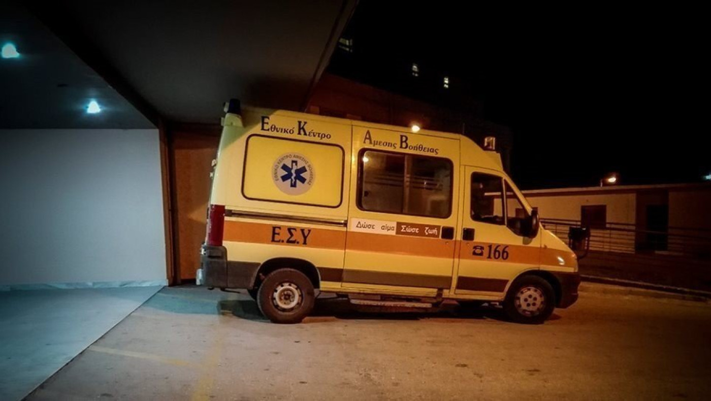 Ένας νεκρός και δύο τραυματίες σε τροχαίο μετά τον Κορινό