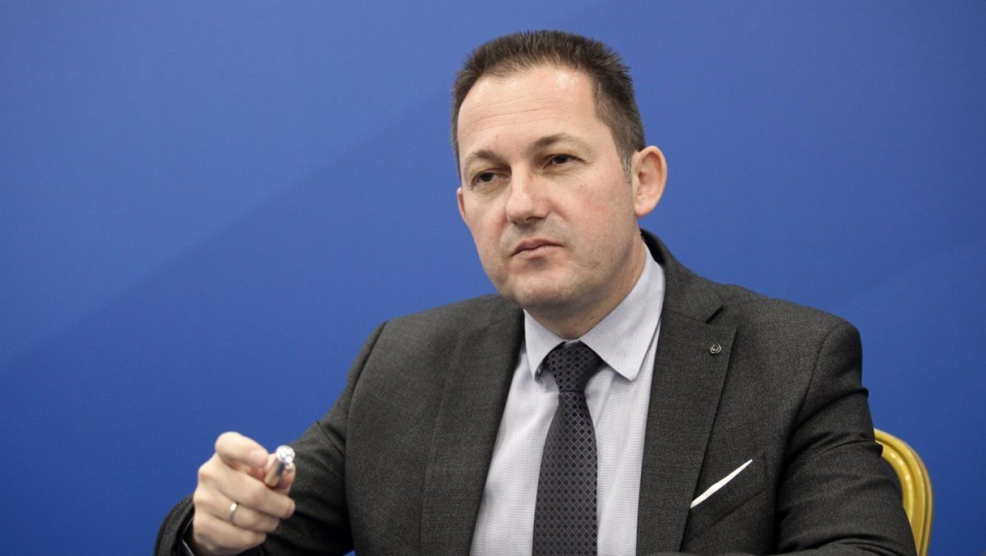 Πέτσας: Προτεραιότητα το άνοιγμα των σχολείων, τι θα γίνει με τα εμβόλια