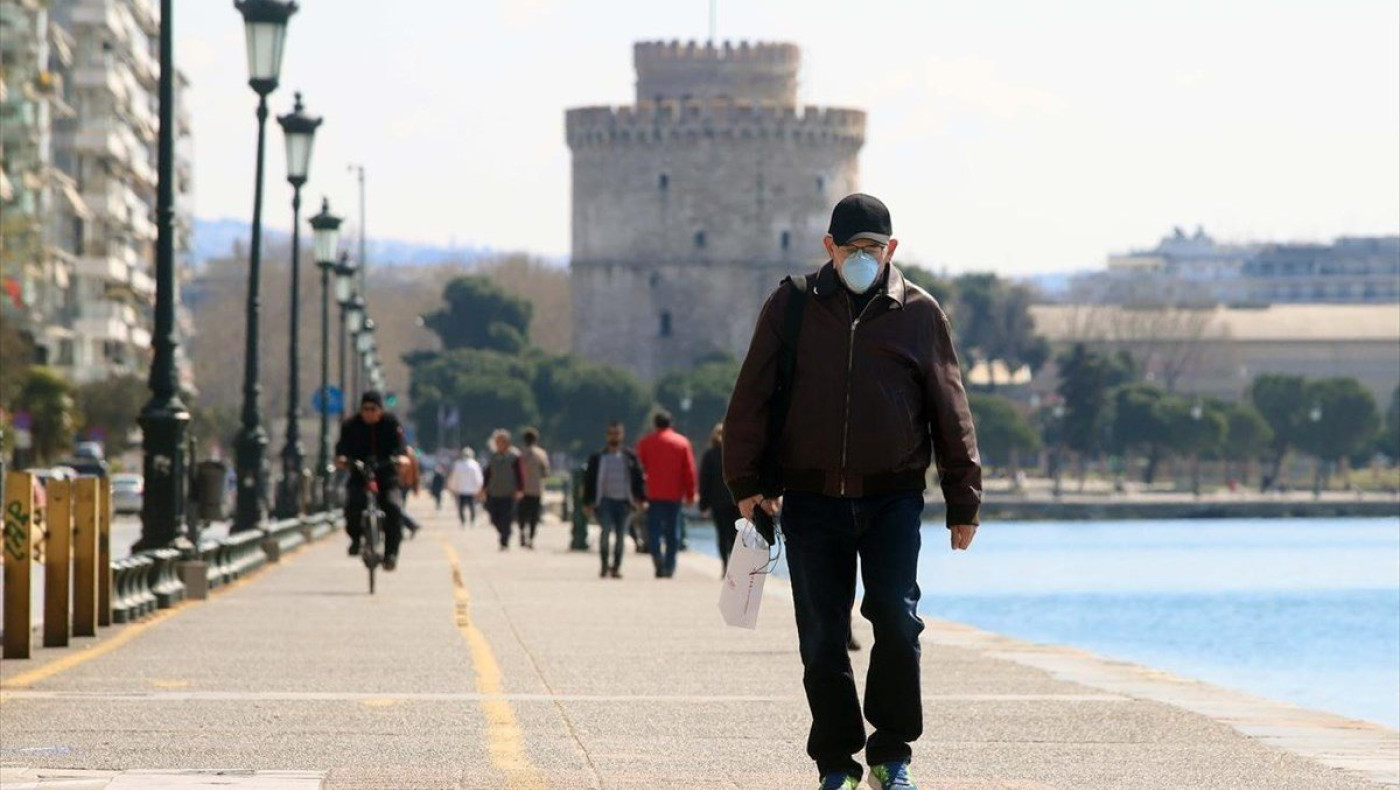 «Καμπανάκι» από το ΑΠΘ για τις γιορτές: Επιδείνωση της κατάστασης αν δεν τηρηθούν τα μέτρα