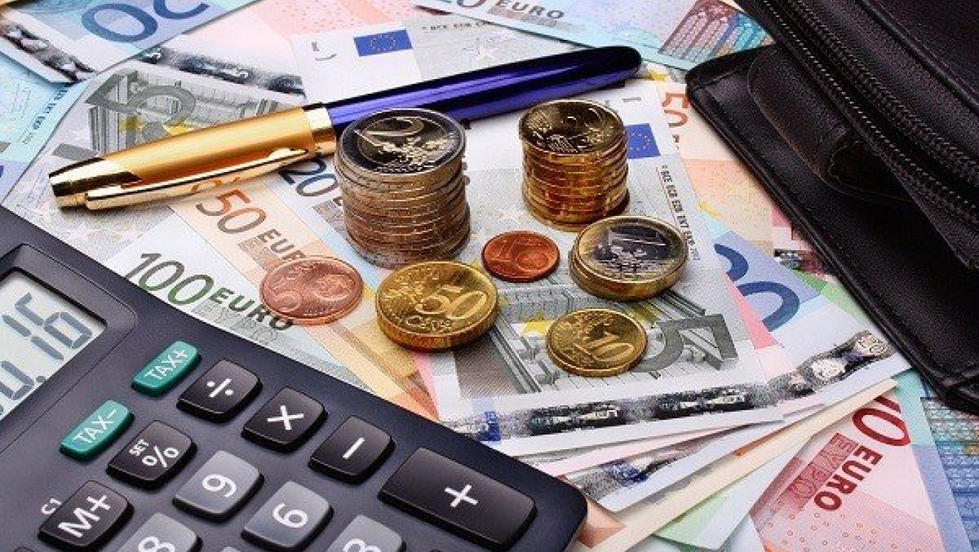 ΕΝΦΙΑ: Πότε φτάνουν τα «ραβασάκια» - Σε πόσες δόσεις θα γίνει η πληρωμή του