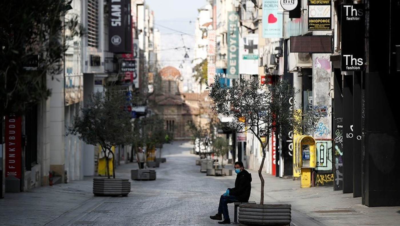 Χειμερινές εκπτώσεις από σήμερα, με το λιανεμπόριο κλειστό!