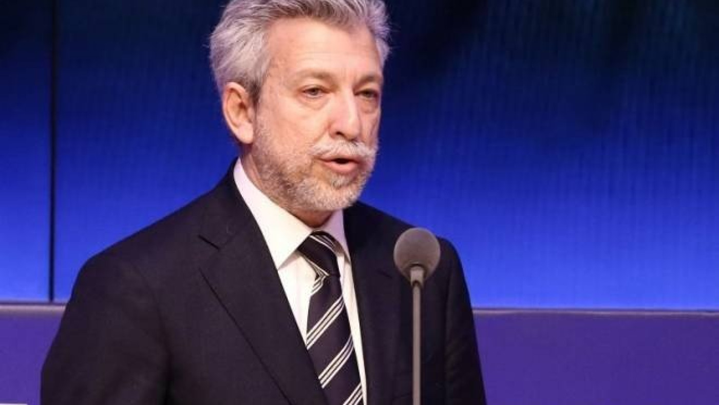 Μπάζει από παντού ο νόμος Κοντονή
