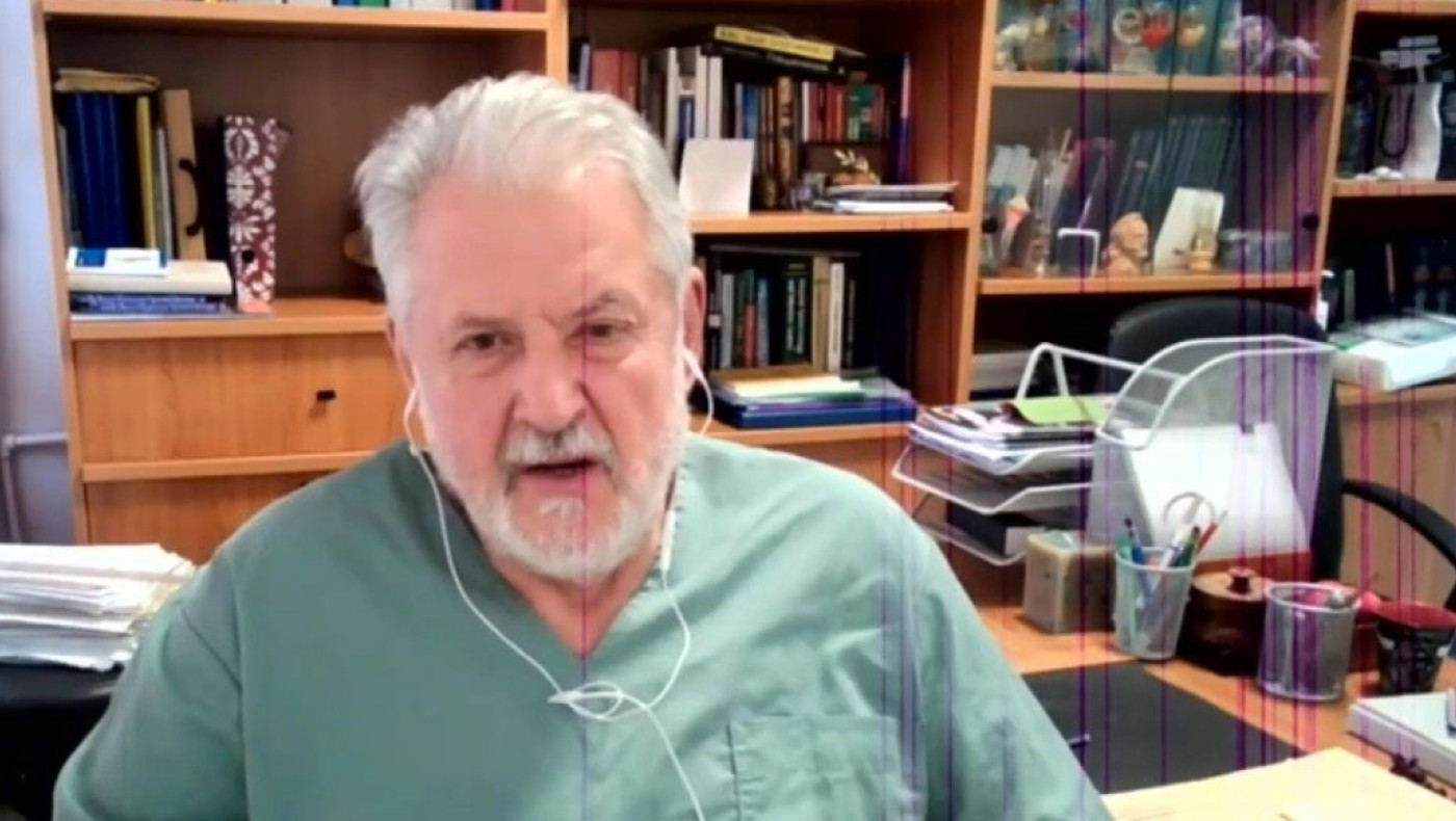Καπραβέλος: «Να κλείσουν όλα τα σχολεία, έρχεται επιδημιολογική έκρηξη»