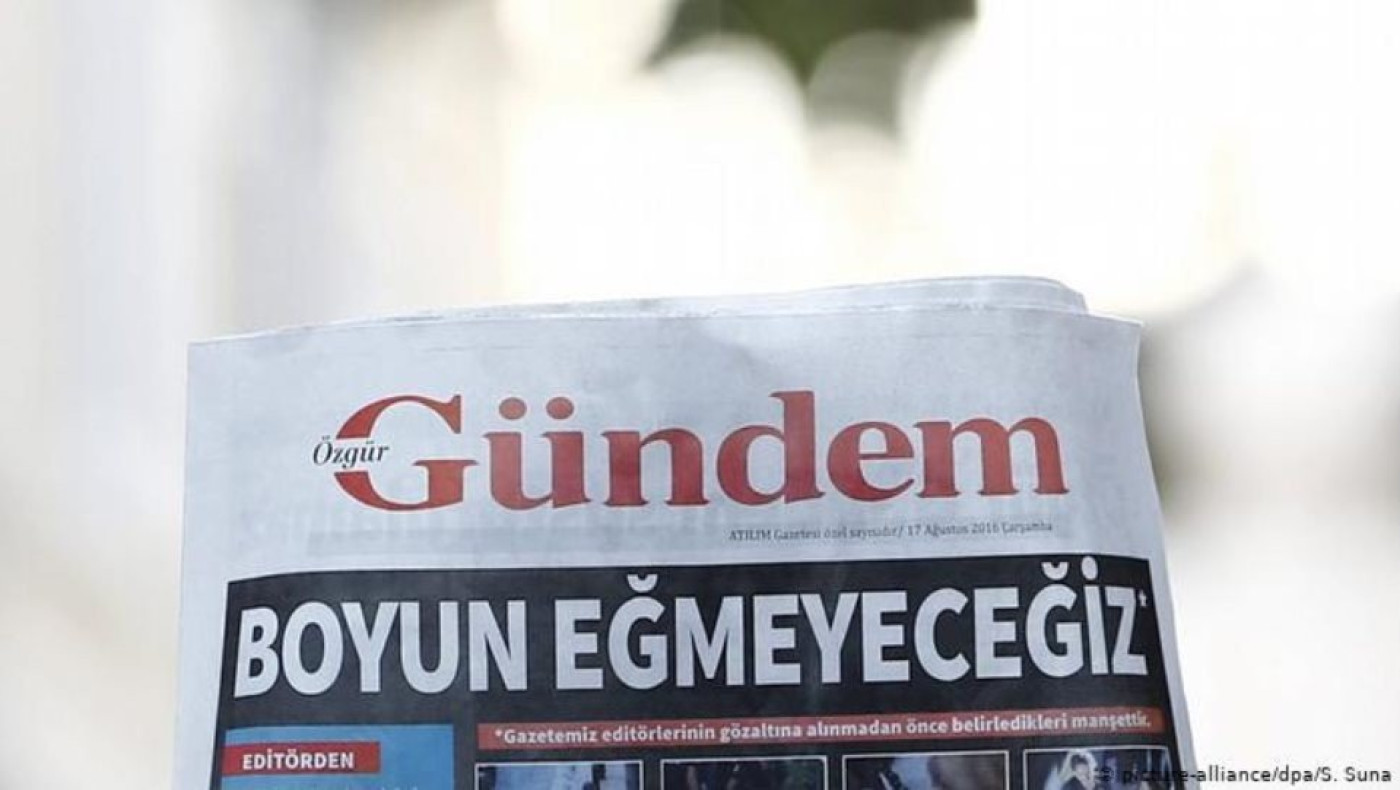 Τουρκία: Στη φυλακή τέσσερα στελέχη φιλοκουρδικής εφημερίδας!