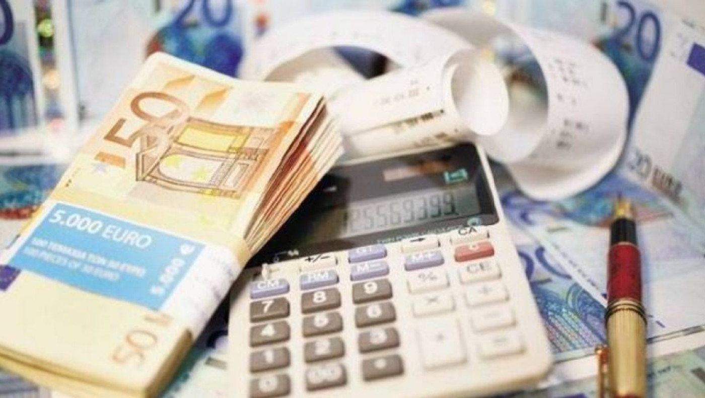 Φορολογικό ν/σ: Ποιοι επαγγελματίες θα "πληρώσουν τη νύφη"