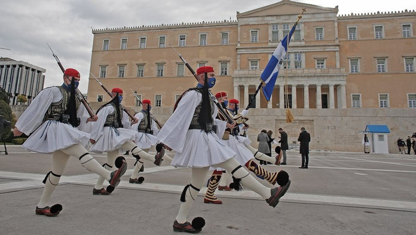 Η μεγαλοπρεπής παρέλαση για τα 200 χρόνια από το 1821