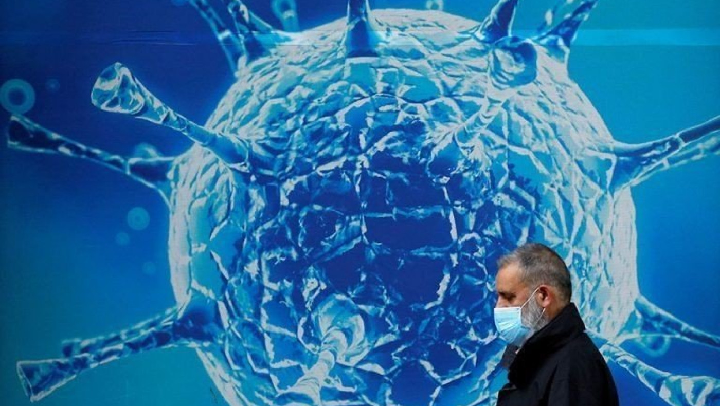 Γώγος: «Δεν έχουμε βρει μετάλλαξη που να... απειλεί τους εμβολιασμένους»