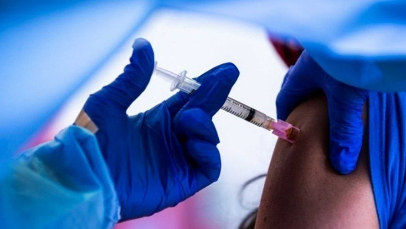 Κατερίνη: Έκανε το εμβόλιο και δεν μπορεί να περπατήσει