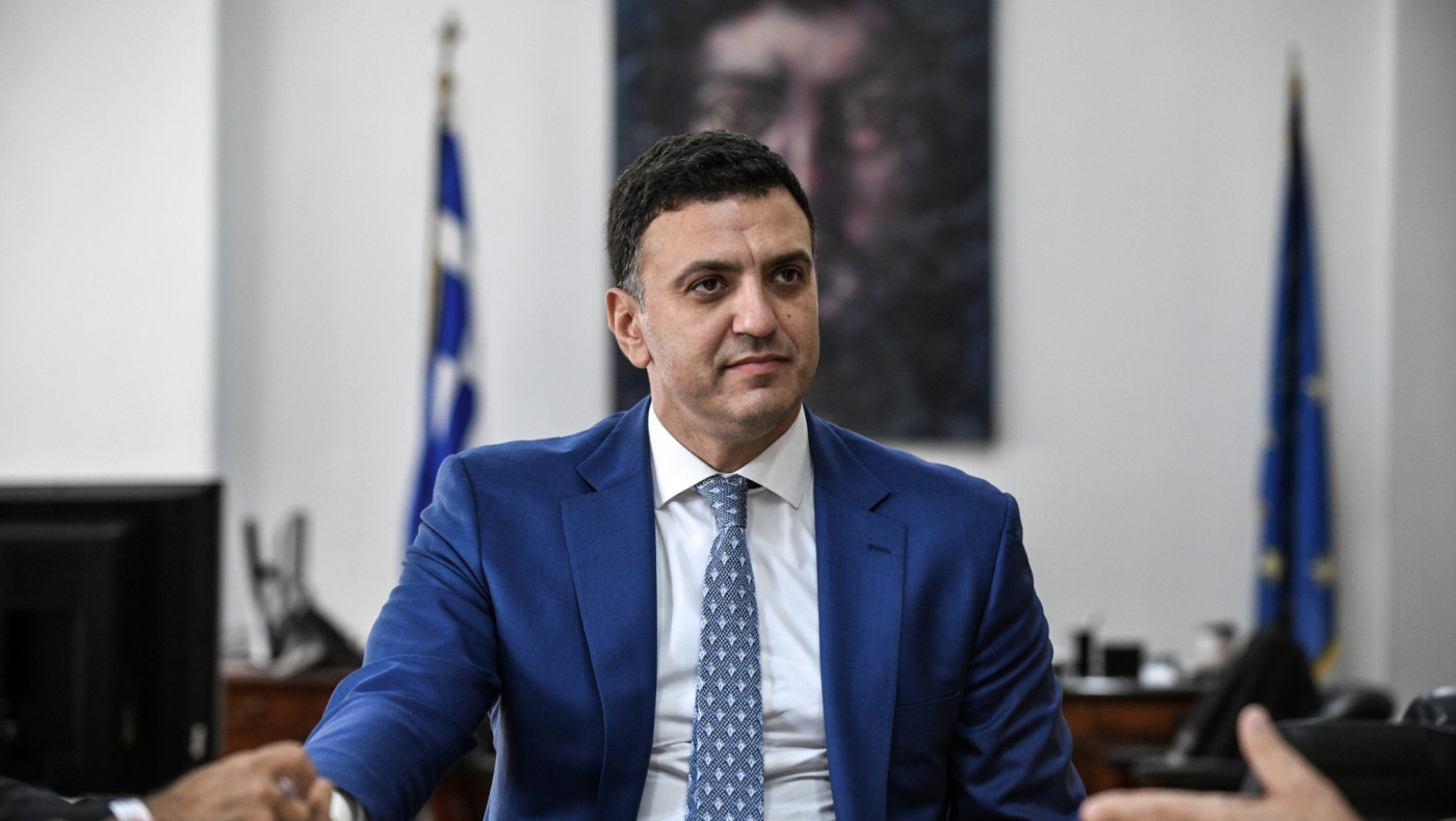 Κικίλιας: «Δωρεά 150 απινιδωτές σε δημόσιους χώρους και γήπεδα από τη Stoiximan»