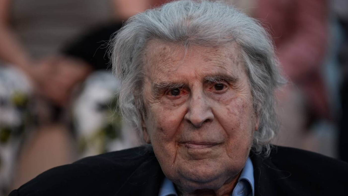 Τριήμερο εθνικό πένθος κήρυξε ο Κυριάκος Μητσοτάκης λόγω του θανάτου του Μίκη Θεοδωράκη