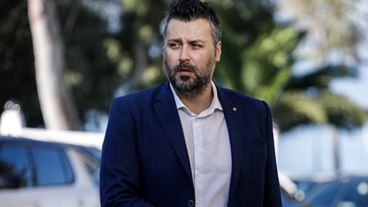 Νεαρός Κουβανός συνελήφθη για διάρρηξη στο σπίτι του Καλλιάνου