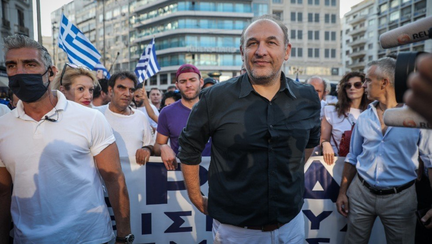 Ο «αντιεμβολιαστής» Φαίδων Βόβολης παραδέχεται: «Δεν είναι γριπούλα, η Covid σκοτώνει»