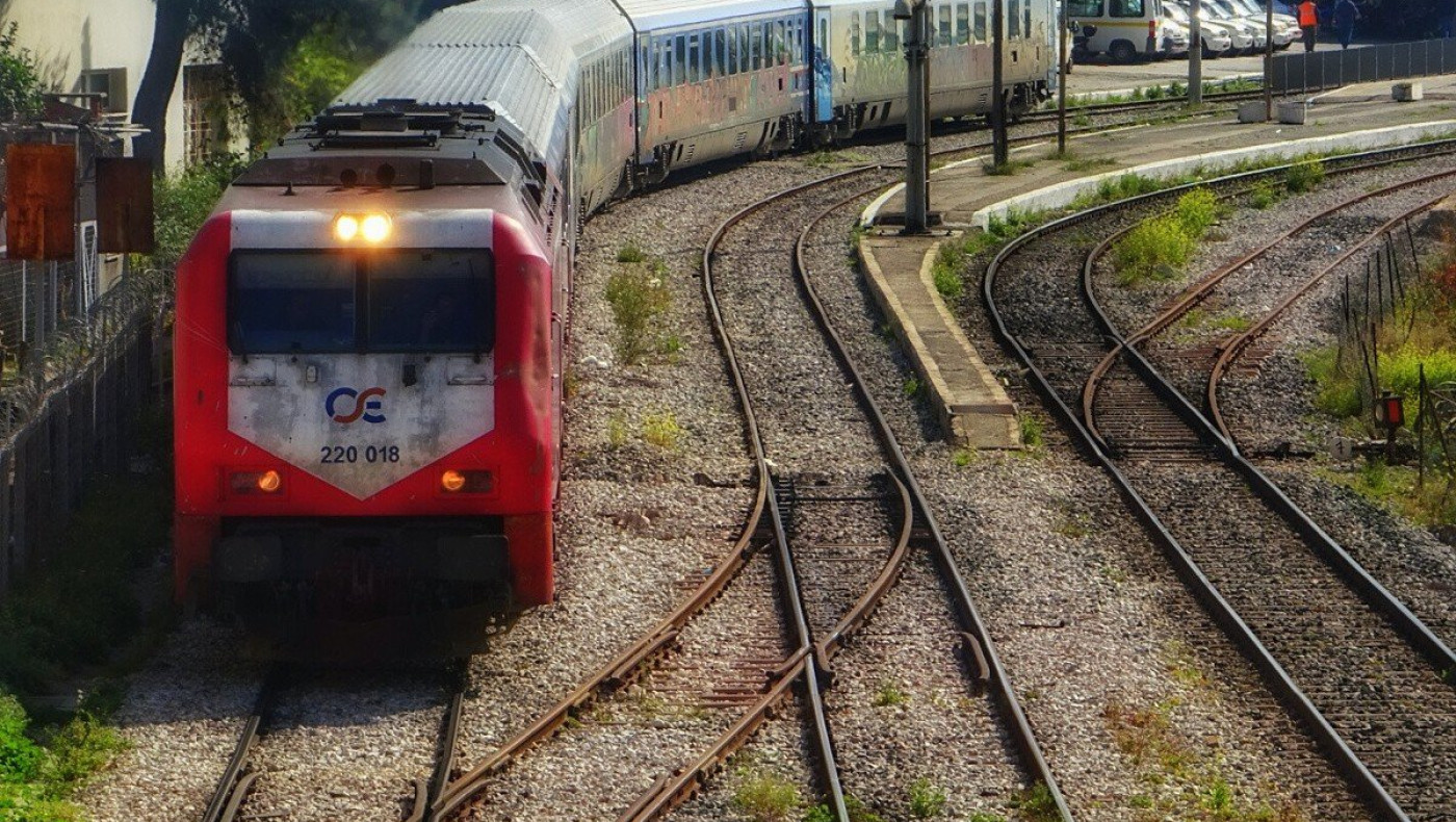 Τέμπη: Δρόμος στη Λάρισα παίρνει το όνομα θύματος της τραγωδίας