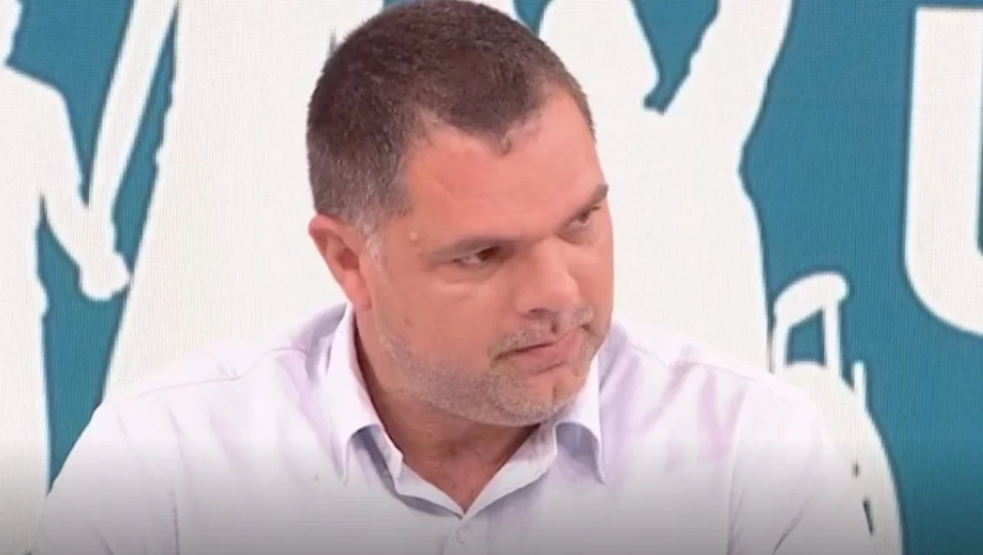 Δημήτρης Παπανικολάου: «Αυτό ήταν το καλύτερο κέρασμα της ζωής μου από έναν καταπληκτικό άγνωστο»