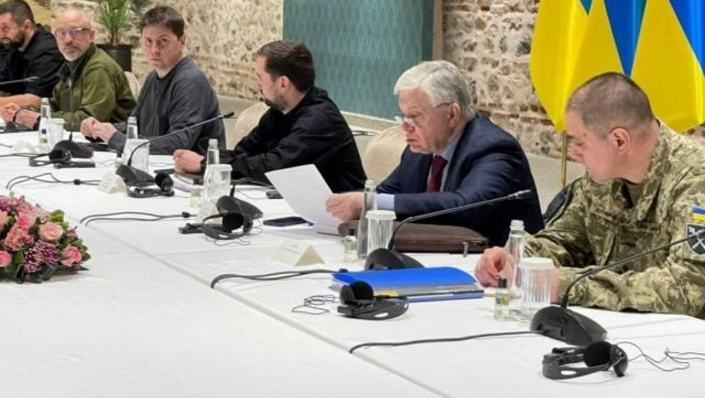 Ουκρανία: Βήματα προόδου για κατάπαυση του πυρός