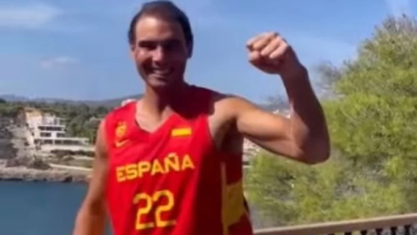 Eurobasket 2022: Ο Ναδάλ στο πλευρό της Ισπανίας, με «κρυφό» μήνυμα στη φανέλα του