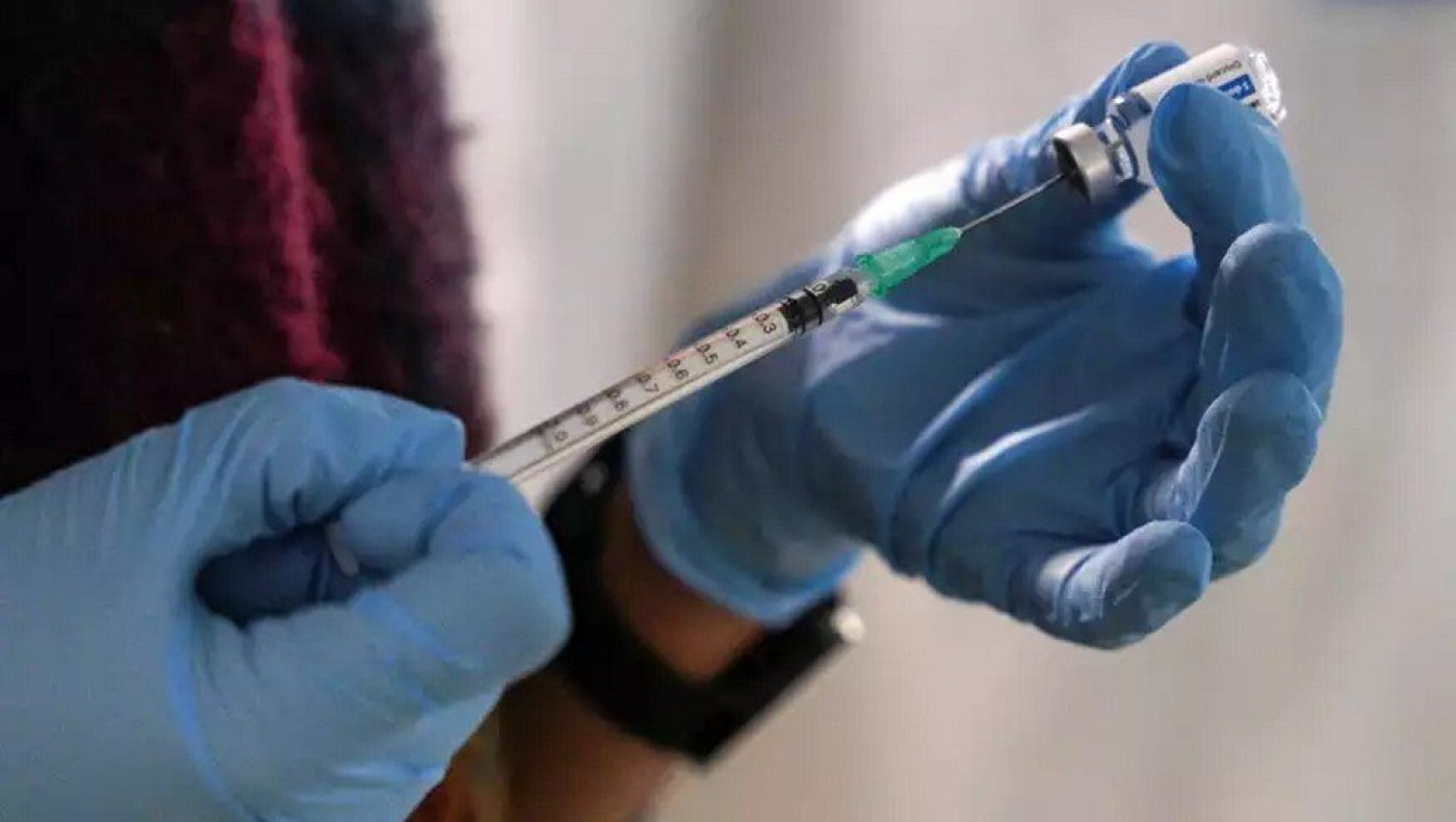 Ποδοσφαιριστής μηνύει Pfizer και BioNTech για το εμβόλιο!