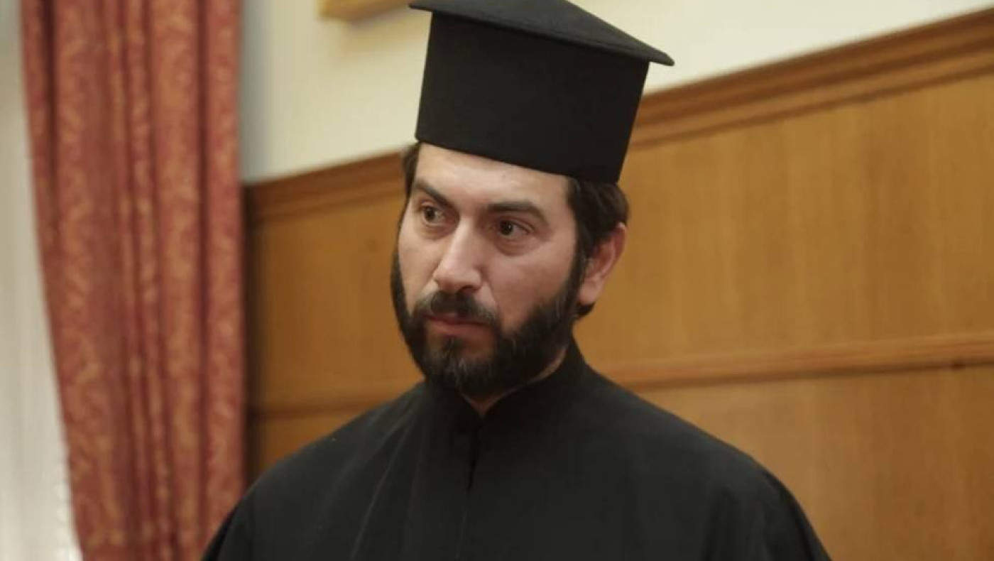Ξέσπασμα της πλευράς του πατέρα Αντώνιου προς Κυβέρνηση, Αρχιεπίσκοπο και νέο δ.σ.