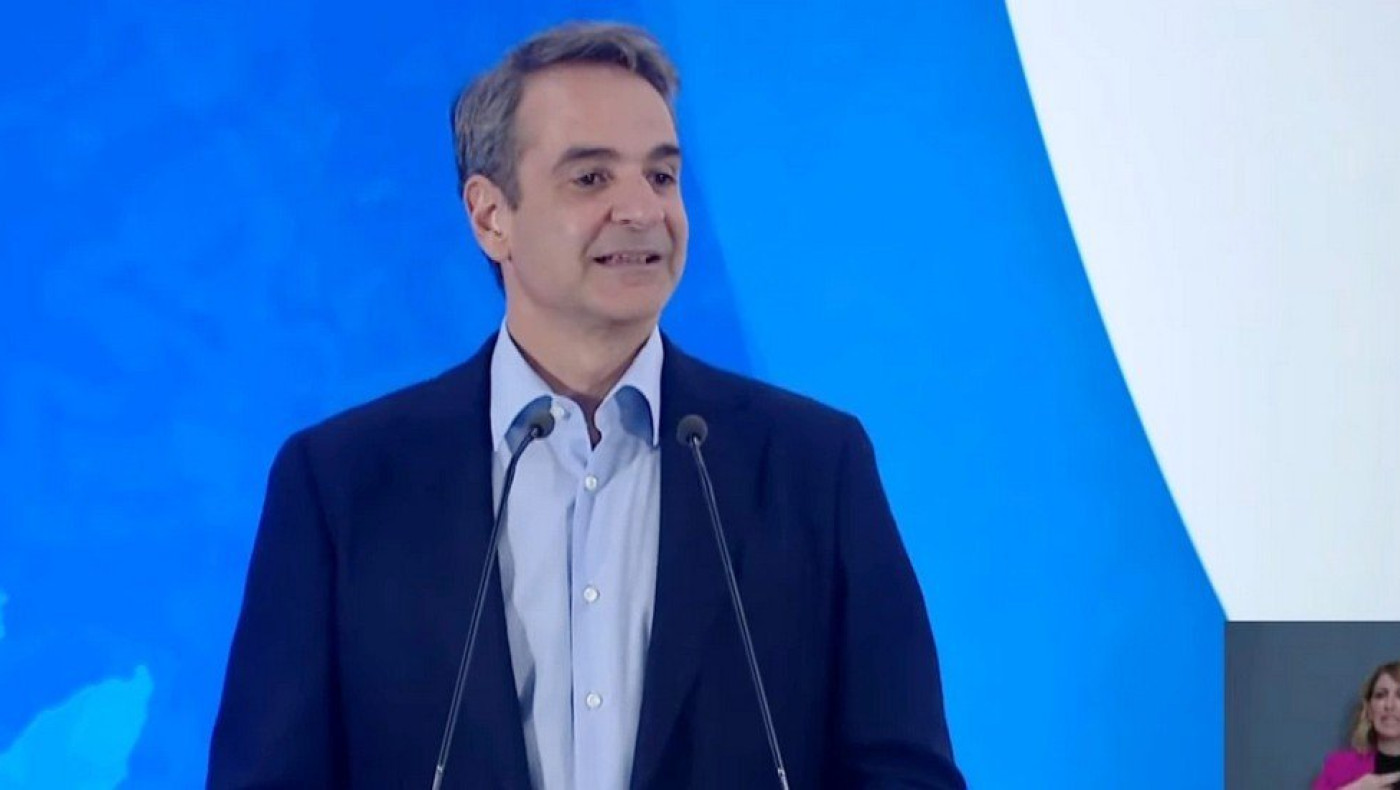 Μητσοτάκης από Αυλώνα: Παραλαμβάνουμε το 5ο F-16 Viper