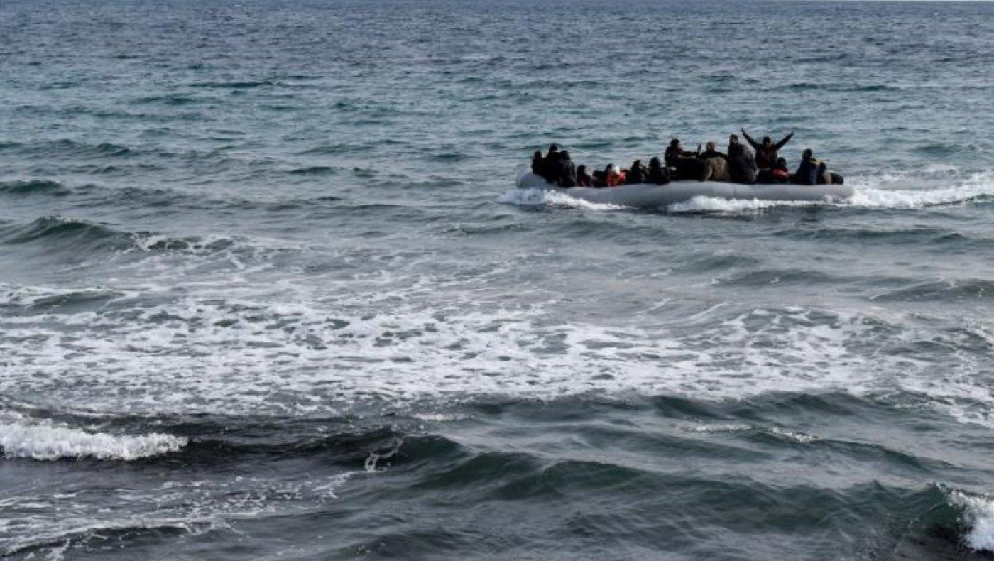 Σάμος: Ναυάγιο με μετανάστες, επιχείρηση διάσωσης από το Λιμενικό