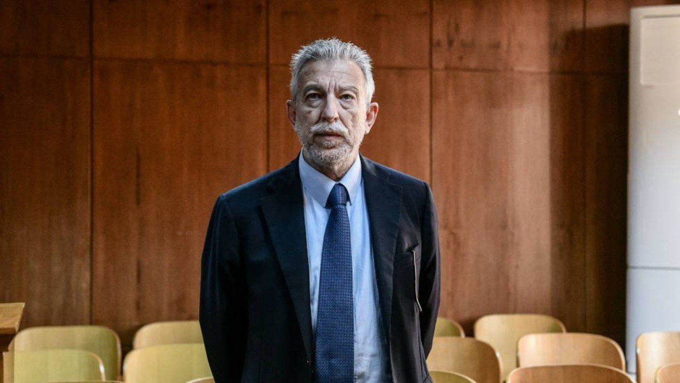 Κοντονής στη «Δίκη»: «Ωσεί παρών υπουργός ο Αυγενάκης»