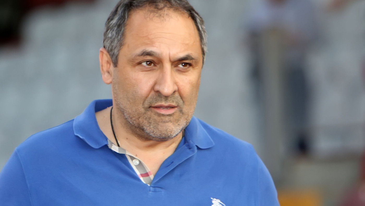 Ανθρακες ο θησαυρός, καθαρός ο Ηρακλής
