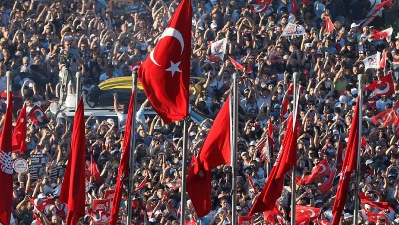 Τουρκία: Προβάδισμα Ερντογάν με 49,5%, στο 44,49% ο Κιλιτσντάρογλου – Δηλώνουν έτοιμοι για νίκη στον β’ γύρο