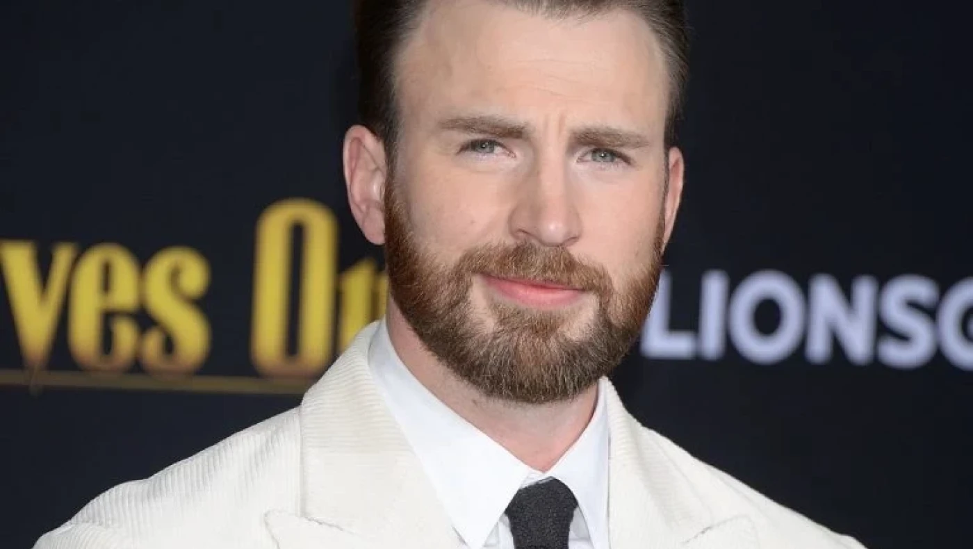 Παντρεύτηκε ο Captain America, Κρις Έβανς με την Άλμπα Μπατίστα
