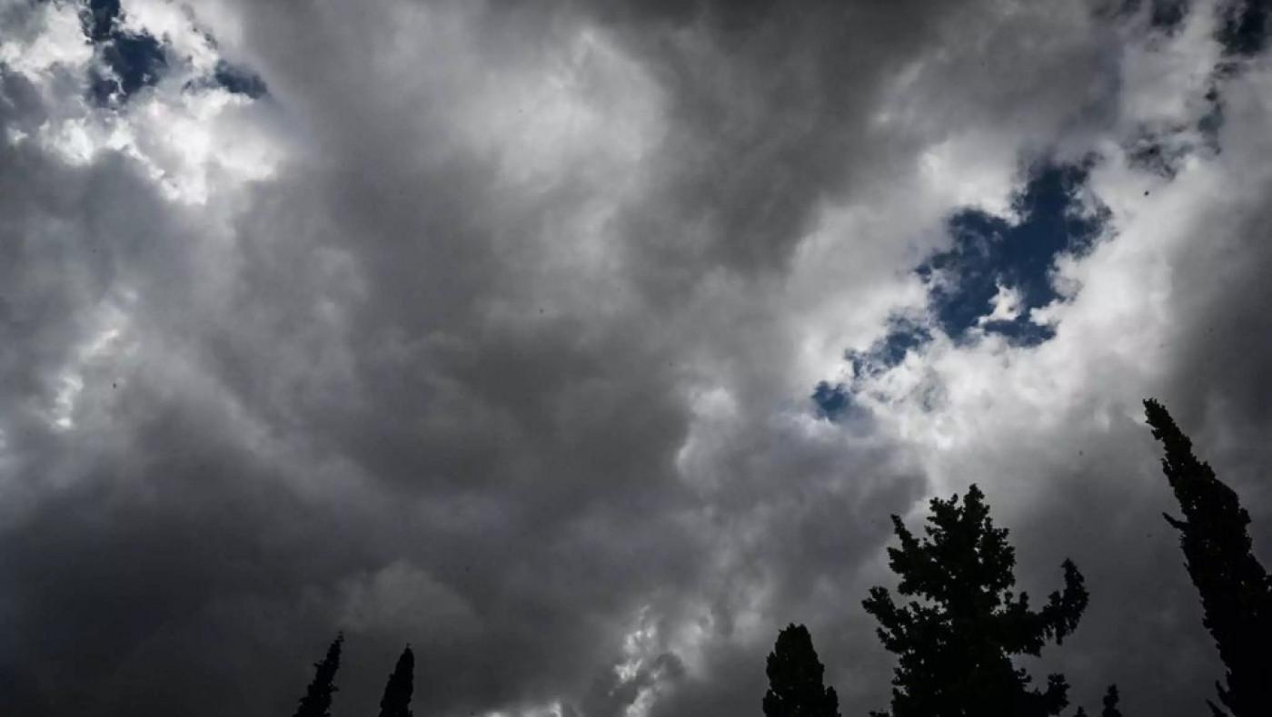 Ο καιρός το Σάββατο (24/1): Βροχές και μικρή άνοδος της θερμοκρασίας