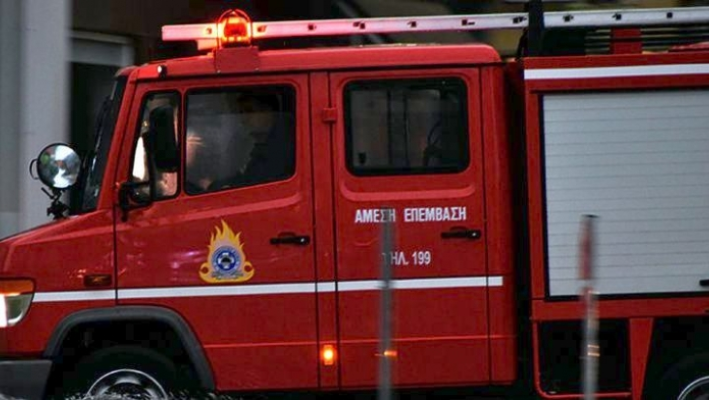 Θεσσαλονίκη-Σίνδος: Πυρκαγιά σε εταιρεία με ανακυκλώσιμα υλικά