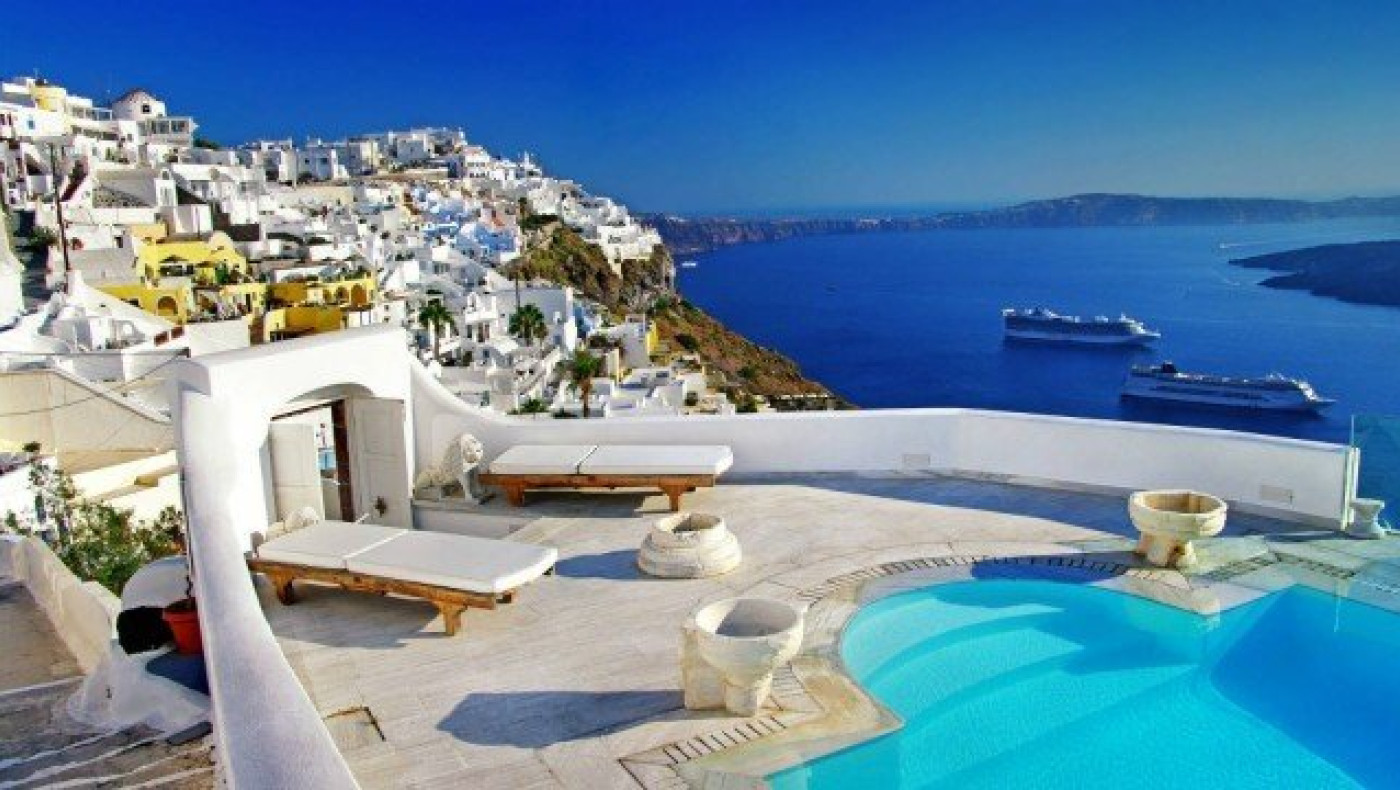 Telegraph: Ποιο ελληνικό νησί είναι το καλύτερο για γκέι τουρισμό;