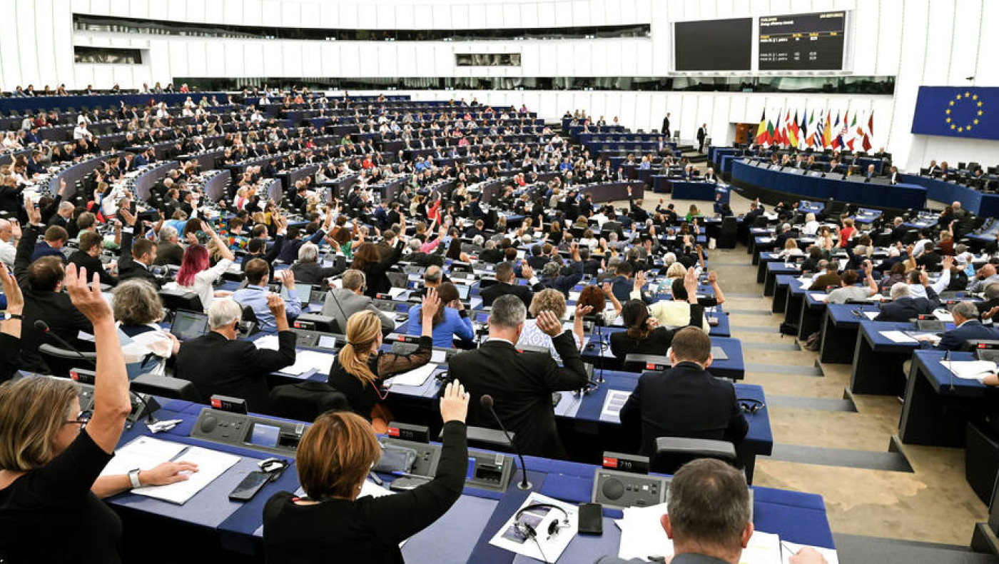 Ευρωεκλογές 2024: Ποιος είναι ο μισθός και η σύνταξη ενός ευρωβουλευτή