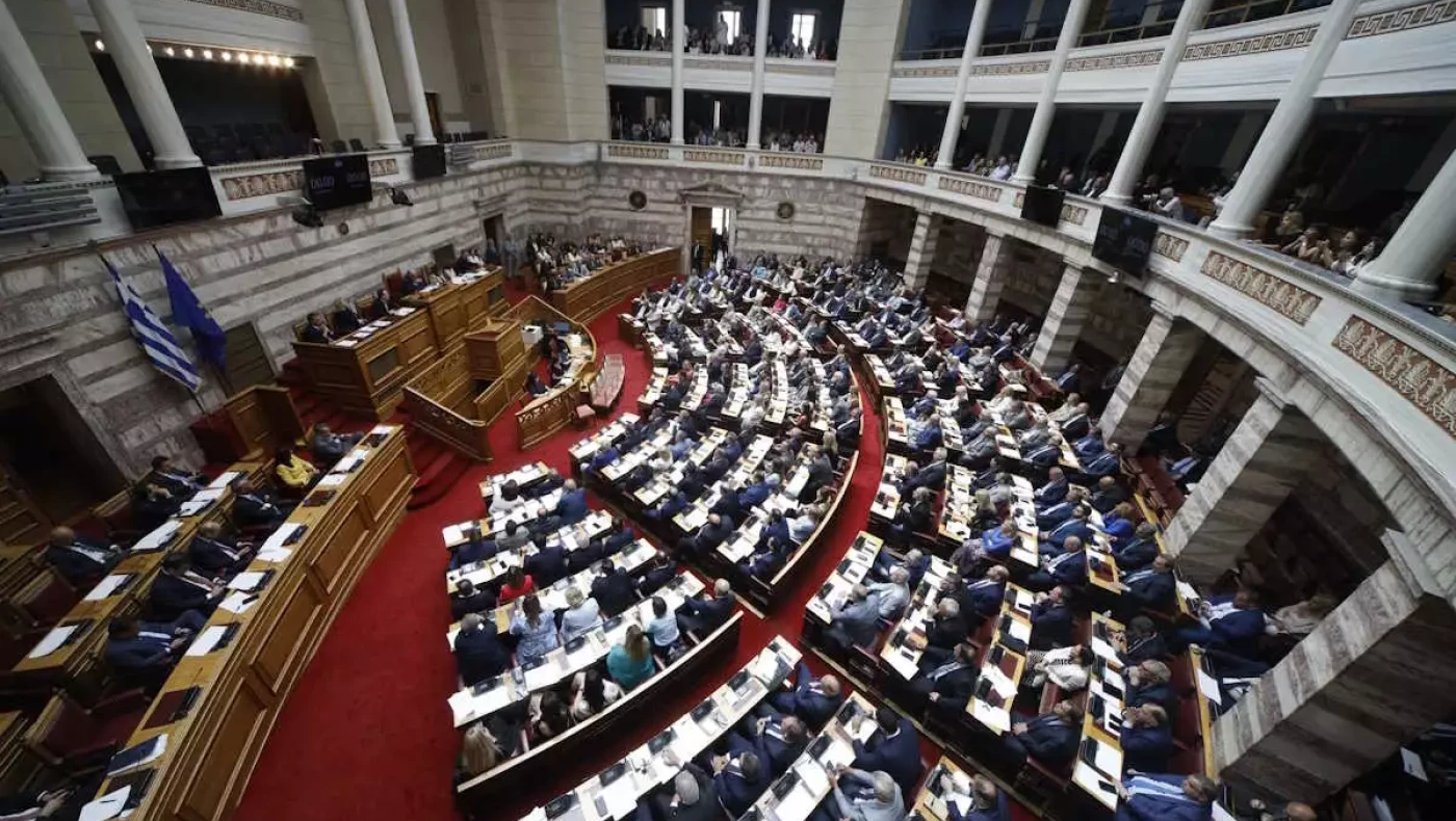 Ανασχηματισμός: Οι αντιδράσεις της αντιπολίτευσης για το νέο κυβερνητικό σχήμα
