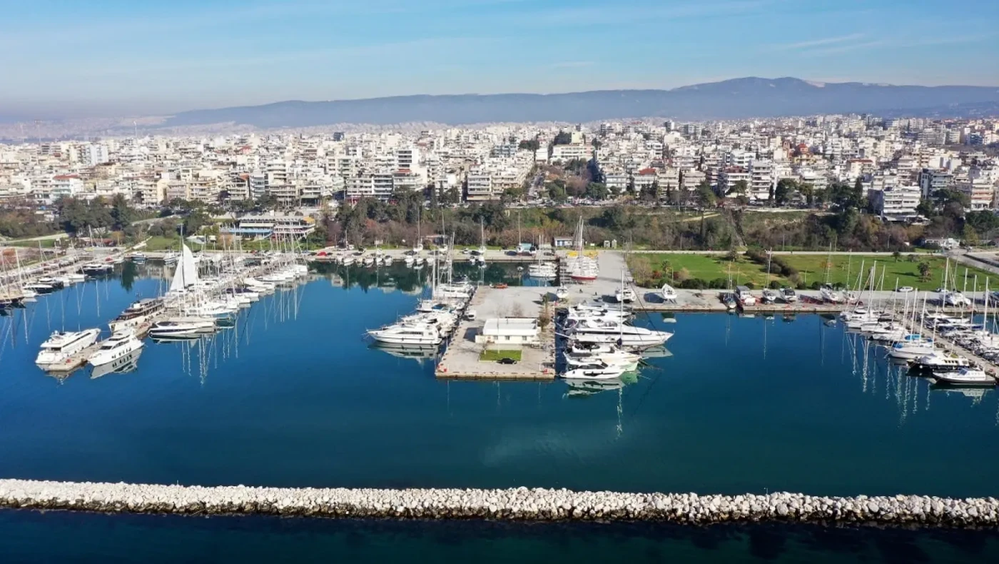 Δ. Καλαμαριάς: «Όχι» στη Μελέτη Περιβαλλοντικών Επιπτώσεων για την αξιοποίηση της Μαρίνας Αρετσούς