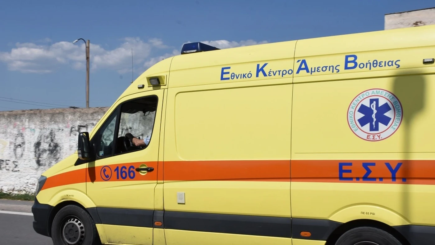Τραγωδία στη Θεσσαλονίκη: Κατέληξε ο 23χρονος που είχε τραυματιστεί σοβαρά σε τροχαίο στο Βαθύλακκο