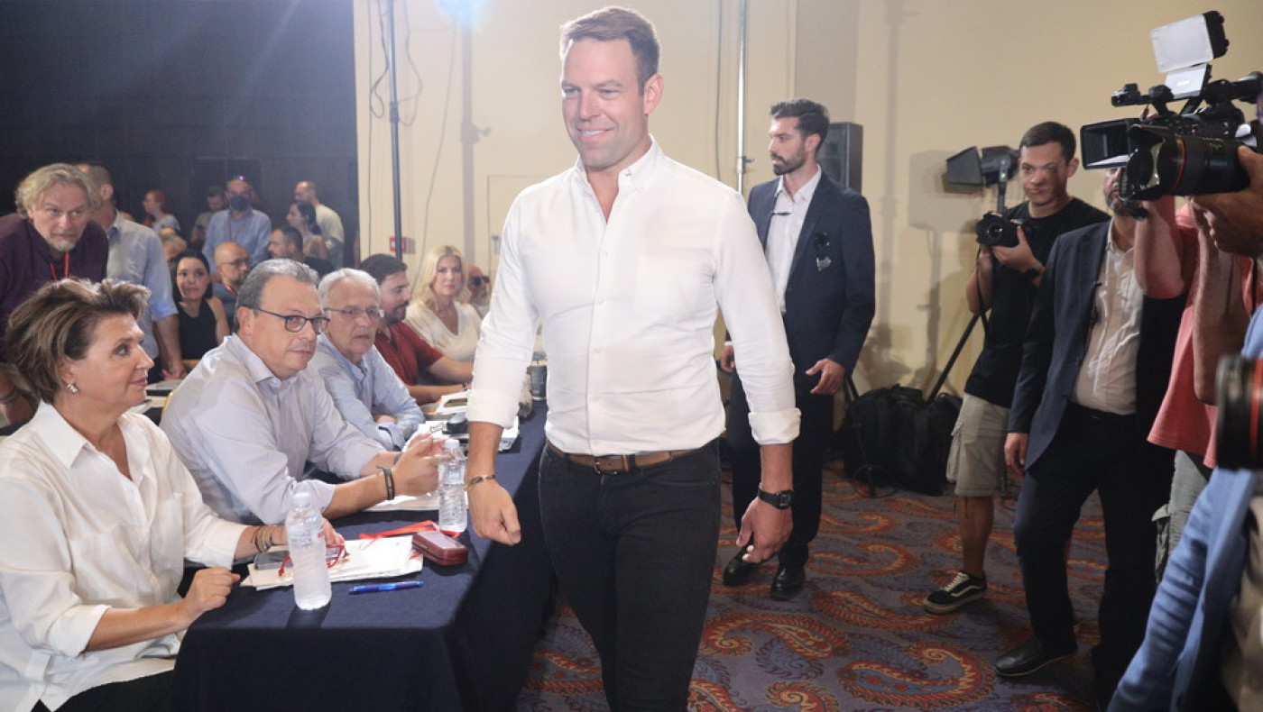 ΠΑΣΟΚ: Κάνει μεταγραφή τον Κασσελάκη;