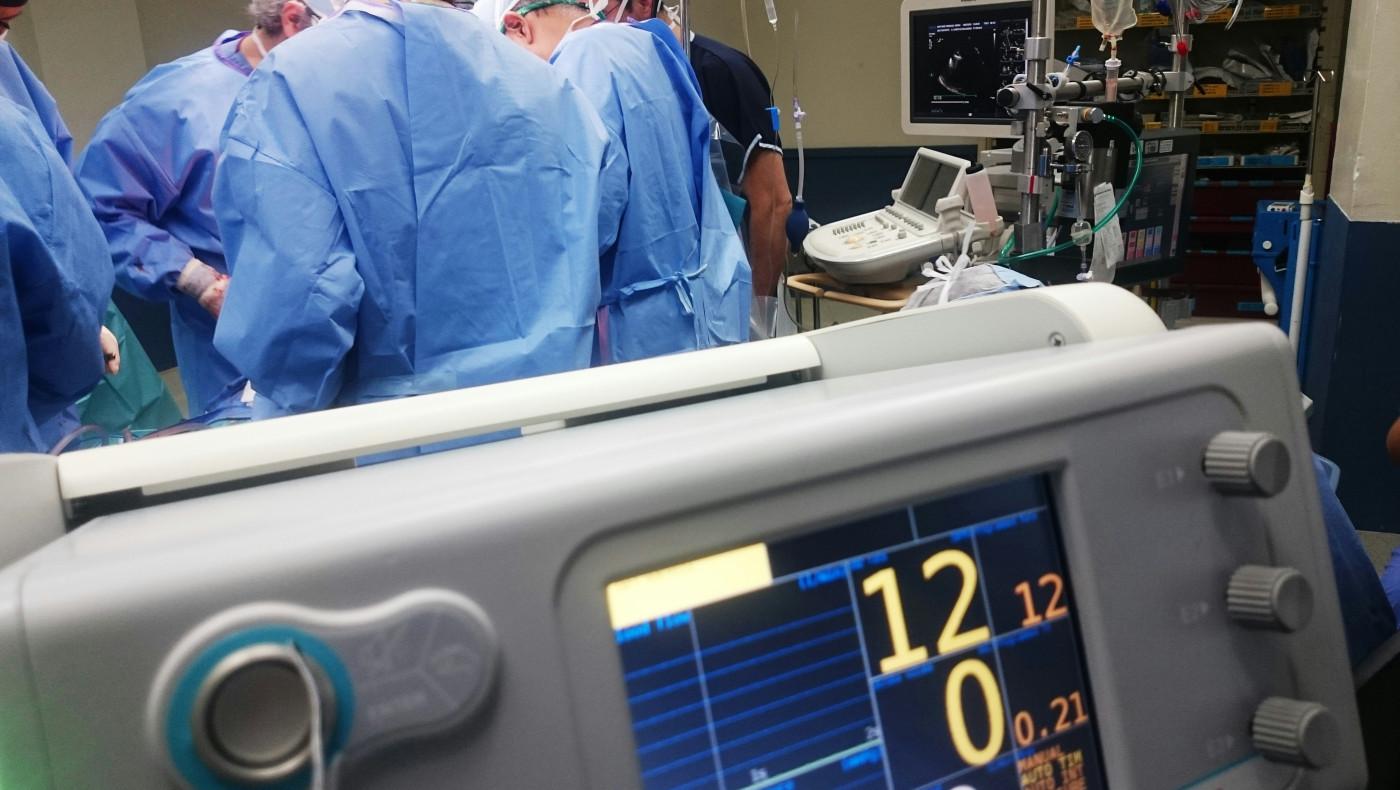 Ιταλία: Γιατί θα δίνεται άδεια οπλοφορίας σε νοσοκομειακούς γιατρούς