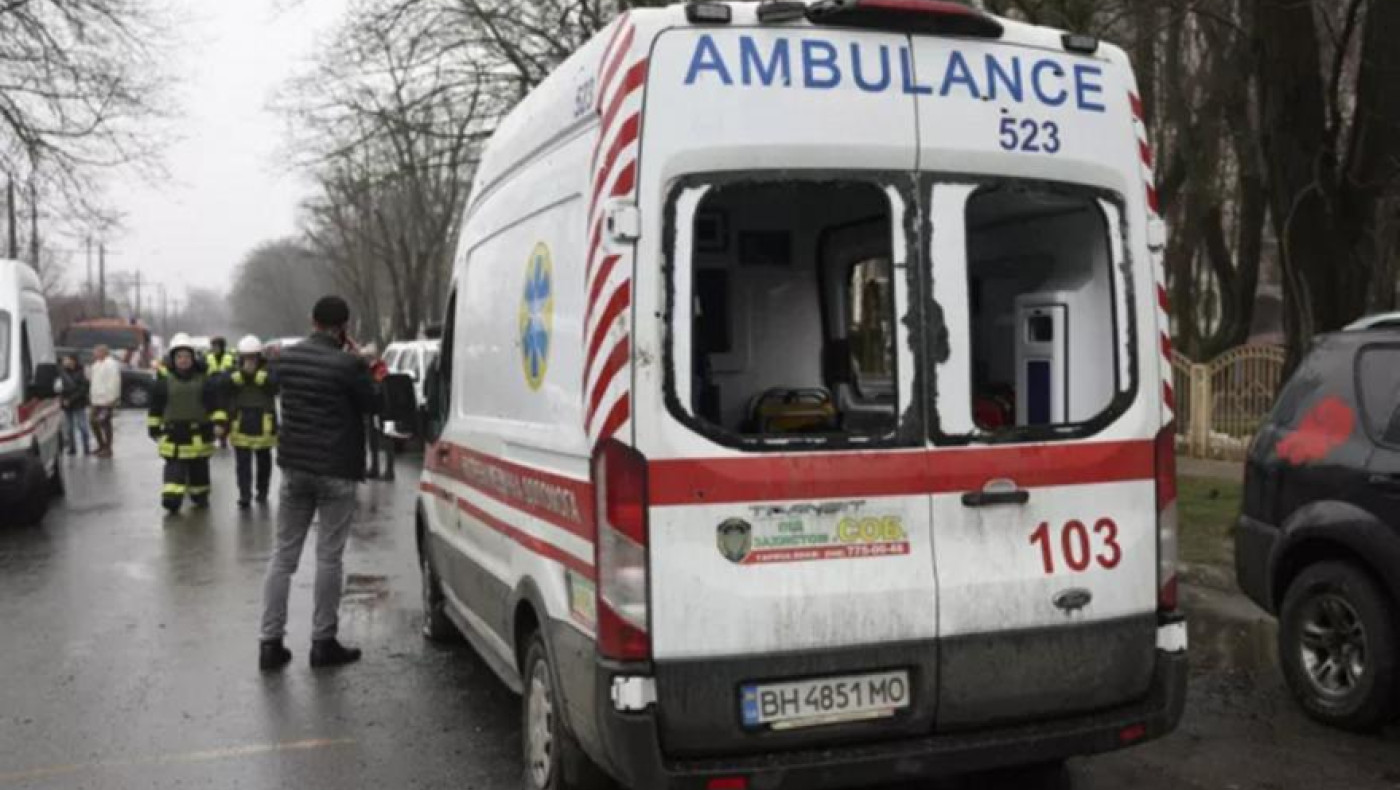 Γιατροί έκαψαν το διαμέρισμα ασθενούς με καρδιακή προσβολή κατά τη διάρκεια της ανάνηψης