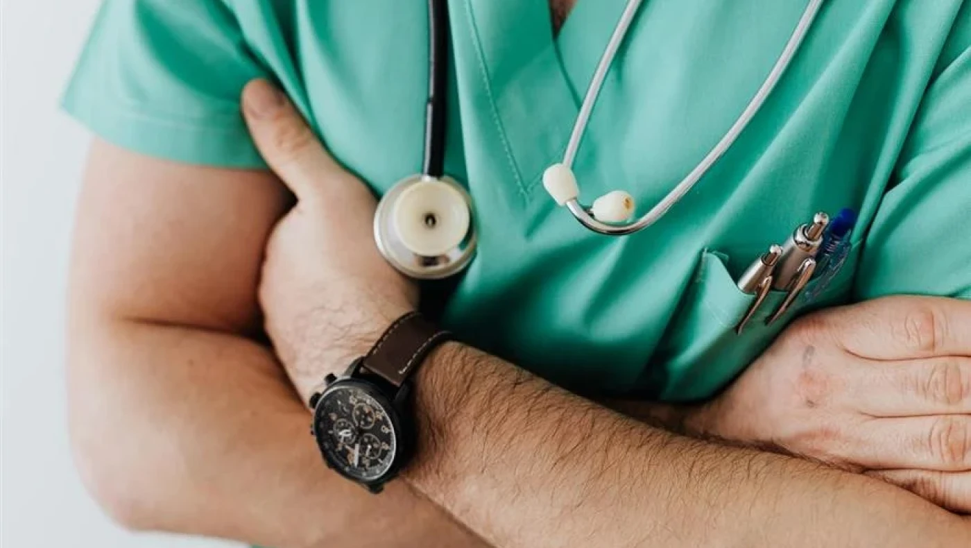 Θεσσαλονίκη: Καταδικάστηκε 52χρονος γιατρός για «φακελάκι» από καρκινοπαθή