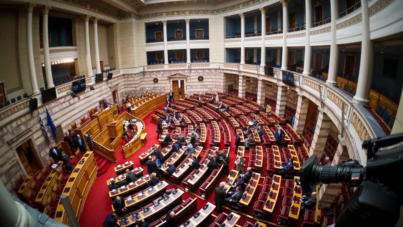 Τέμπη-Προανακριτική: Αυτά τα πρόσωπα στέλνουν ΠΑΣΟΚ και ΣΥΡΙΖΑ