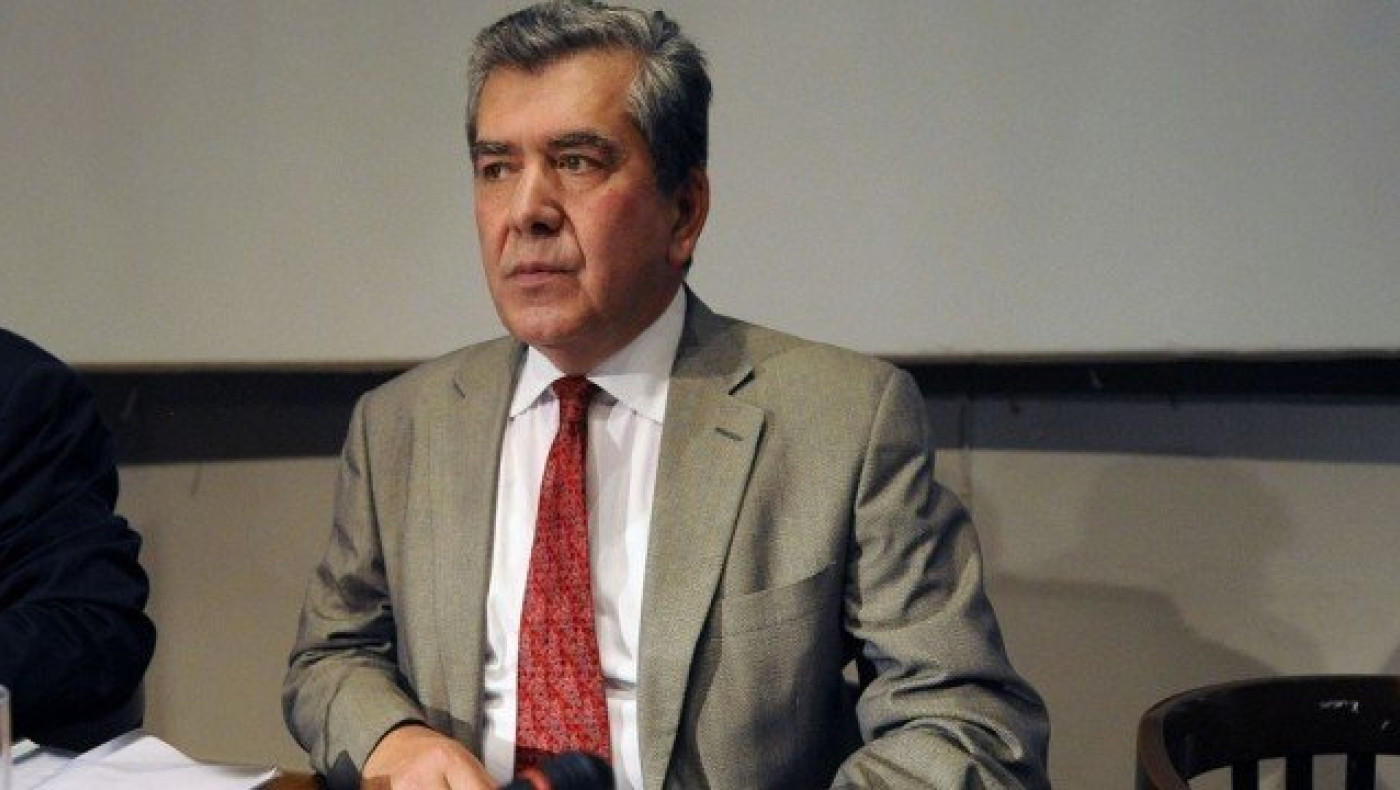 Έρχεται   νέο  κόμμα  από  τον  Αλέξη   Μητρόπουλο