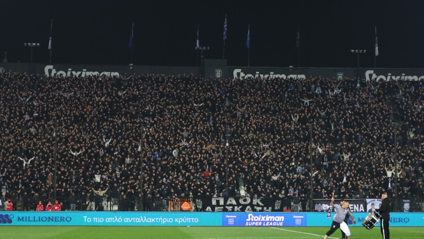 Ασπρόμαυρη «καυτή» Τούμπα: Sold out πριν από τη σέντρα του ΠΑΟΚ με Βόλφσμπεργκερ