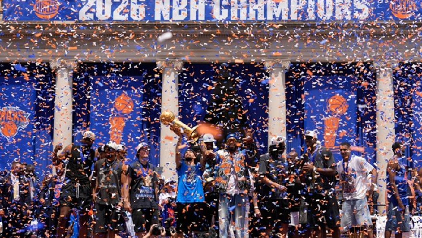 NBA: «Έπεσε» η Νέα Υόρκη στους πανηγυρισμούς για τον τίτλο (vid)