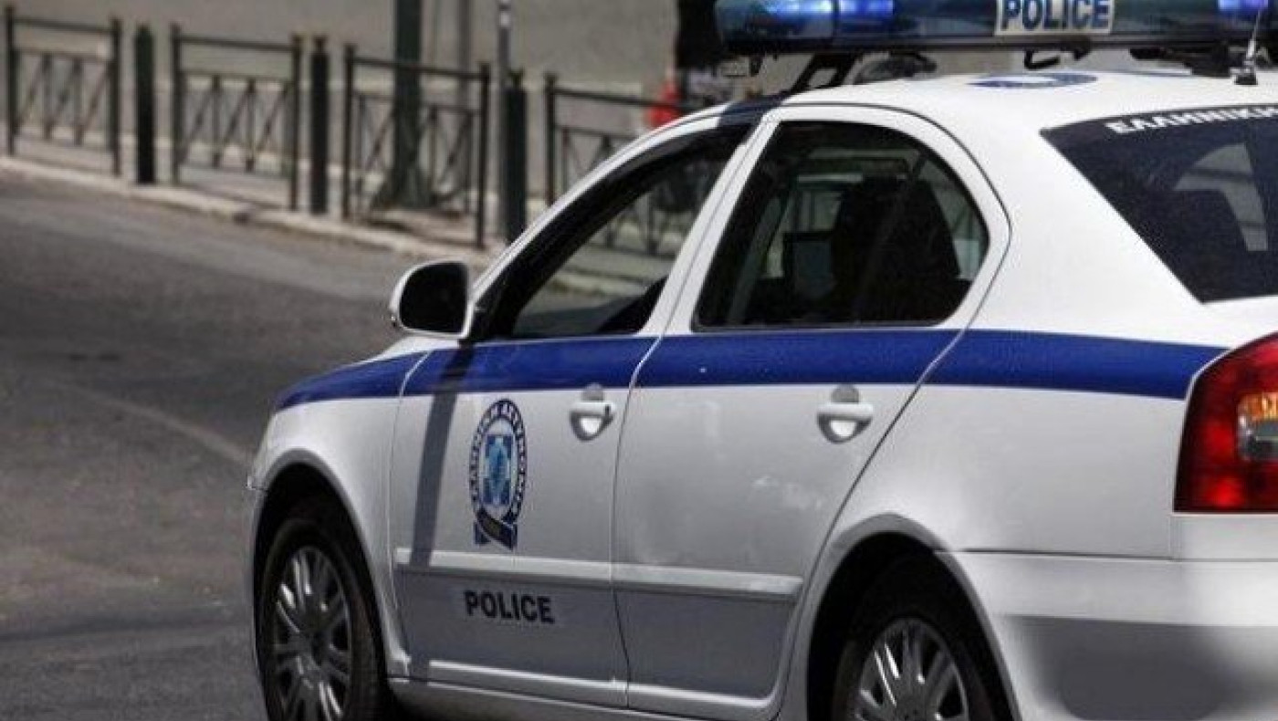 Καταδίωξη για τον εντοπισμό διακινητή      μεταναστών