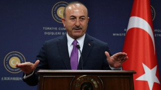 Τσαβούσογλου: «Η Τουρκία θα απαντήσει στις κυρώσεις των ΗΠΑ»